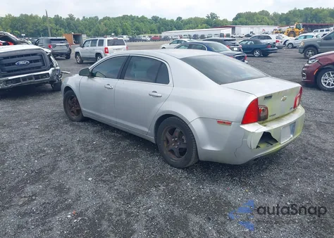 2010 Chevrolet Malibu Ls z USA, uszkodzony, nr VIN 1G1ZA5E05AF105361